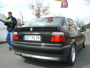 ///M Compact Black - 3er BMW - E36