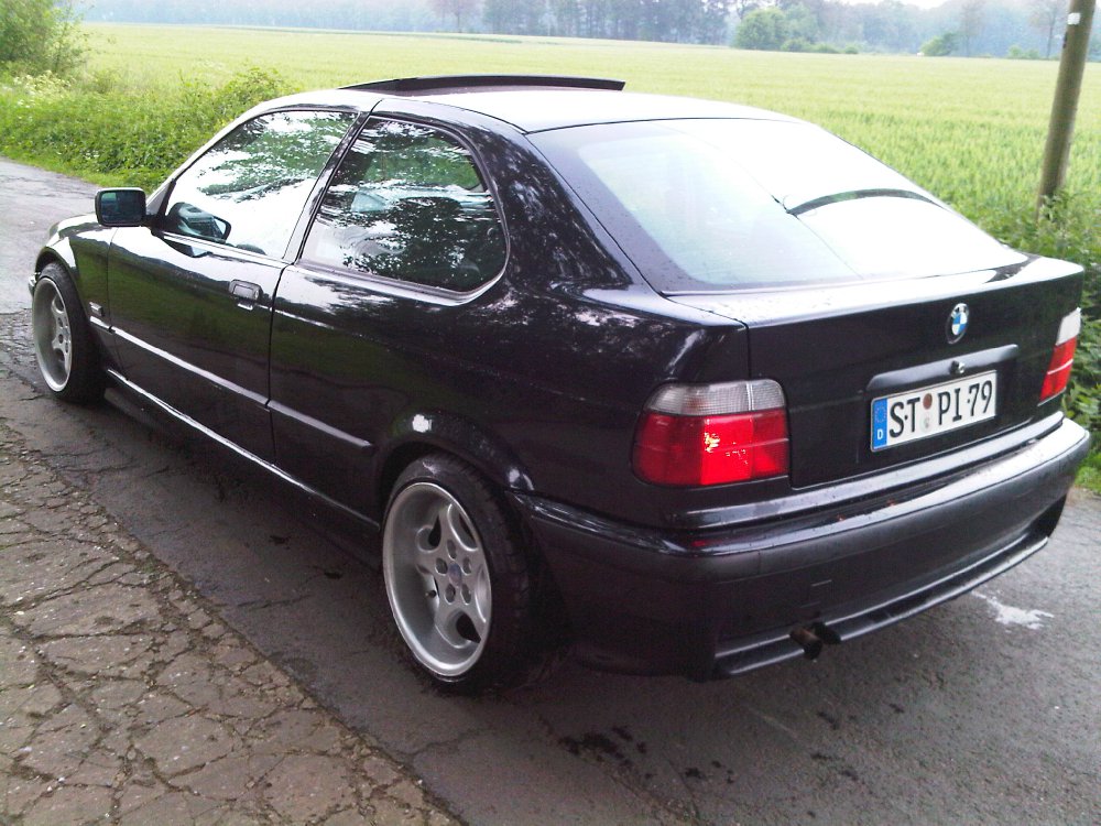 ///M Compact Black - 3er BMW - E36