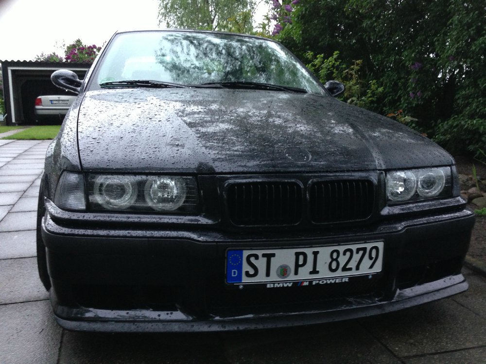 ///M Compact Black - 3er BMW - E36