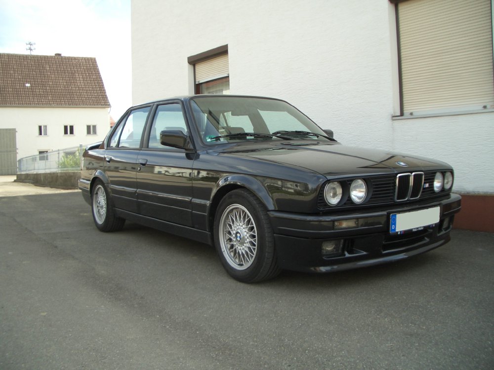 E30 325i M-Technik II ab Werk ! Diamantschwarz - 3er BMW - E30