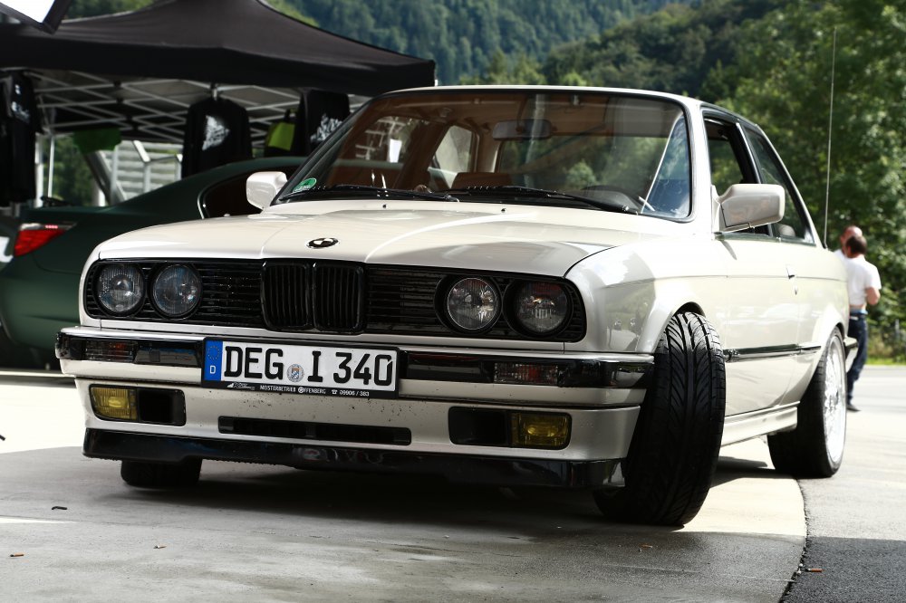 Dezenter V8 - 3er BMW - E30