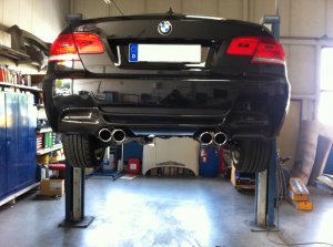 E92 320i M-Paket Blacksapphire - 3er BMW - E90 / E91 / E92 / E93