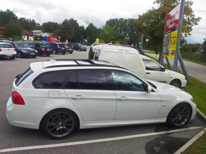BMW 318 d E91 Touring LCI Edition Sport - 3er BMW - E90 / E91 / E92 / E93 BMW 318 d E91 Touring LCI Edition Sport - 3er BMW - E90 / E91 / E92 / E93