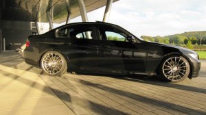 Dreidreißiger SCHWARZ - 3er BMW - E90 / E91 / E92 / E93 Dreidreißiger SCHWARZ - 3er BMW - E90 / E91 / E92 / E93
