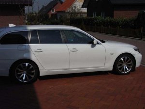 BMW 520i Touring (Schneewittchen) - 5er BMW - E60 / E61 BMW 520i Touring (Schneewittchen) - 5er BMW - E60 / E61