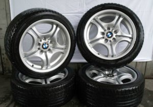BMW Styling 68 Felge in 7.5x17 ET 41 mit Michelin Pilot Sport Reifen in 215/45/17 montiert vorn und mit folgenden Nacharbeiten am Radlauf: Kanten gebrdelt Hier auf einem 3er BMW E46 330d (Touring) Details zum Fahrzeug / Besitzer