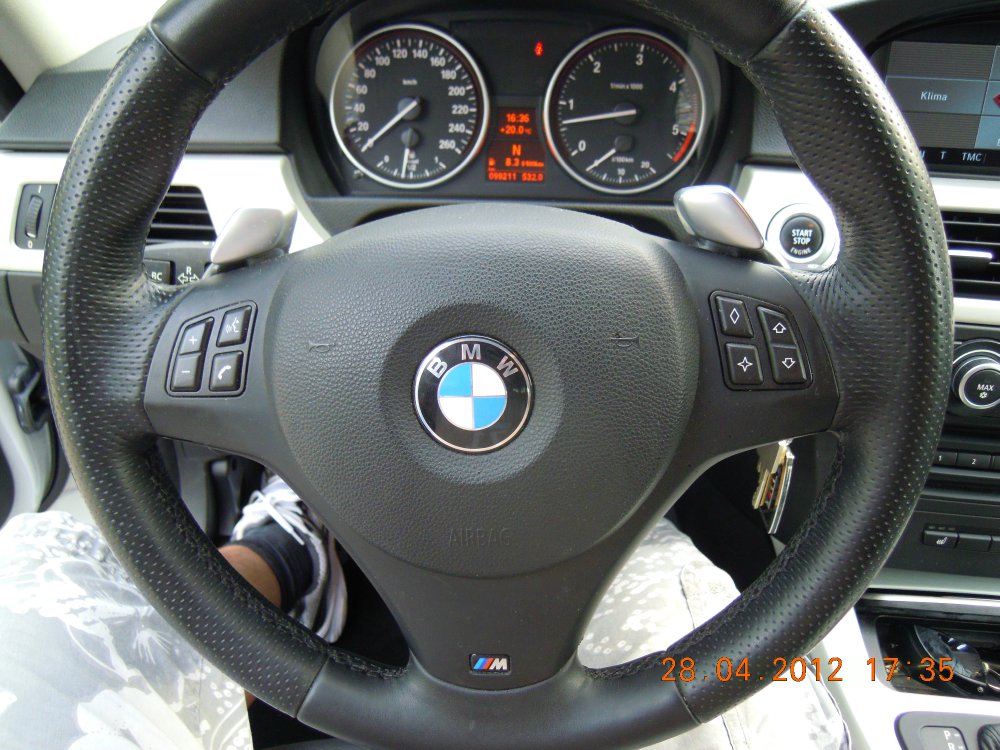 BMW E90 330xd - 3er BMW - E90 / E91 / E92 / E93