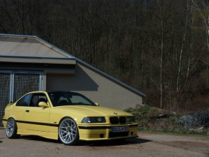 328i Individual Dakargelb II - 3er BMW - E36