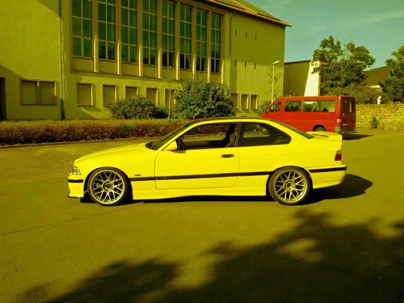 328i Individual Dakargelb II - 3er BMW - E36