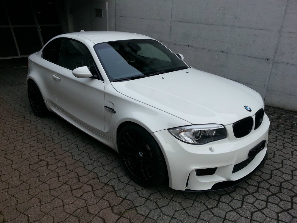 BMW 1M weiss - 1er BMW - E81 / E82 / E87 / E88