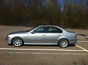 523i Limousine - 5er BMW - E39 523i Limousine - 5er BMW - E39