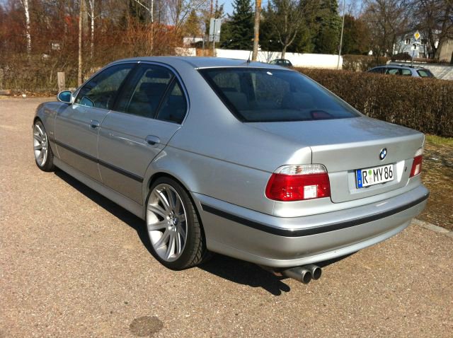 523i Limousine - 5er BMW - E39