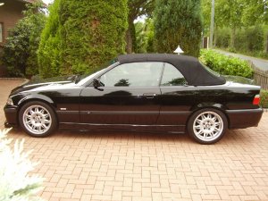BMW 328i Cabrio - 3er BMW - E36