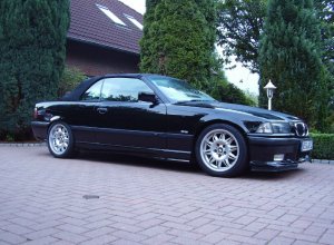 BMW 328i Cabrio - 3er BMW - E36 BMW 328i Cabrio - 3er BMW - E36