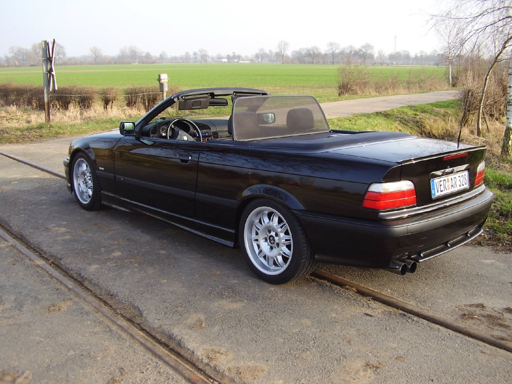 BMW 328i Cabrio - 3er BMW - E36