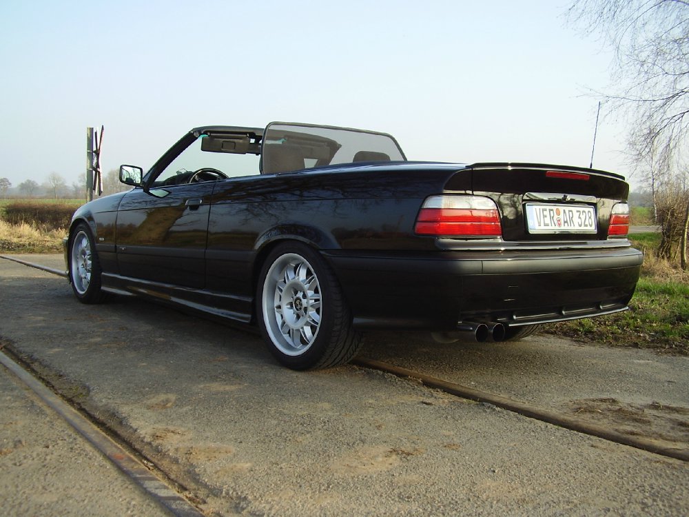 BMW 328i Cabrio - 3er BMW - E36