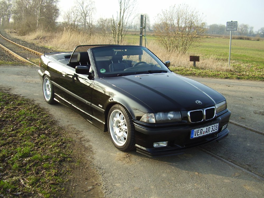 BMW 328i Cabrio - 3er BMW - E36