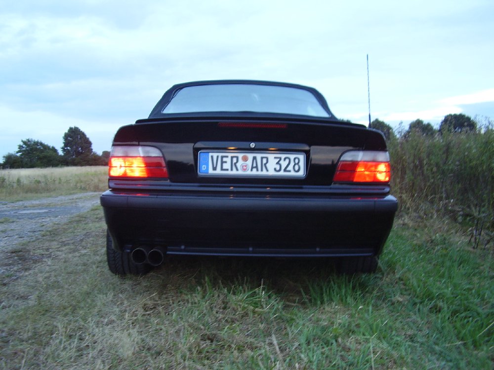 BMW 328i Cabrio - 3er BMW - E36