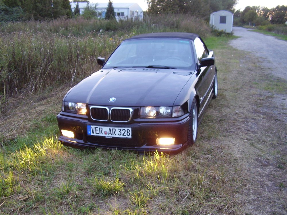 BMW 328i Cabrio - 3er BMW - E36