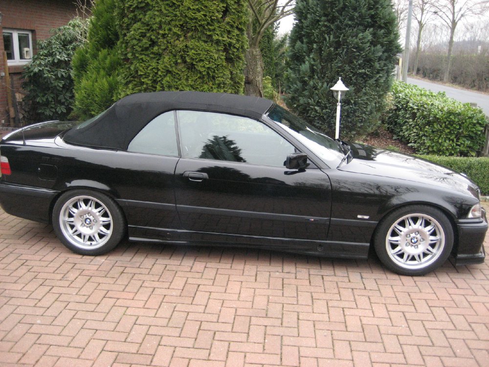 BMW 328i Cabrio - 3er BMW - E36