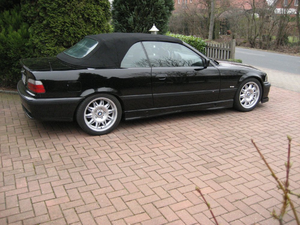 BMW 328i Cabrio - 3er BMW - E36