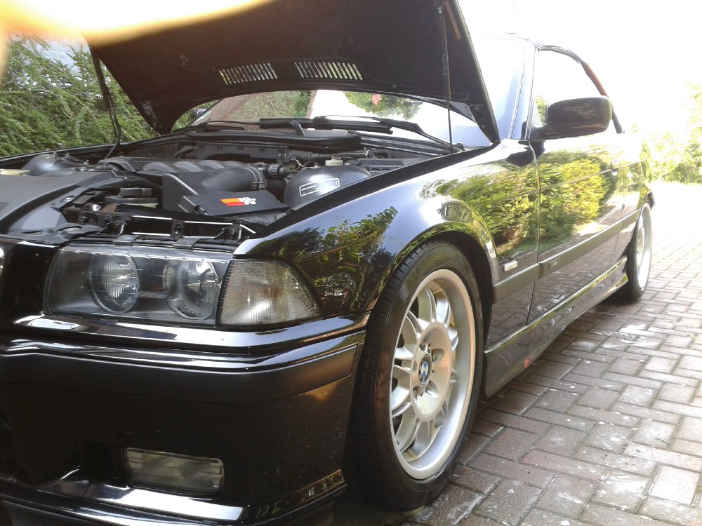 BMW 328i Cabrio - 3er BMW - E36