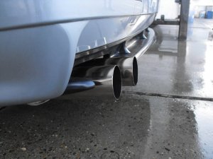 ---------> It follows the OEM Style - 3er BMW - E36