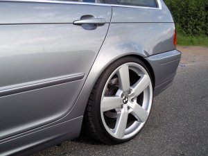 320dA Touring 19" dezent und tief - 3er BMW - E46