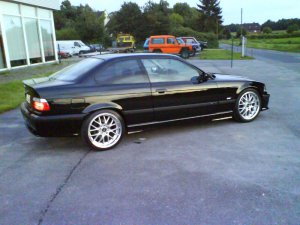 E36 328i Coupe Schwarz II - 3er BMW - E36