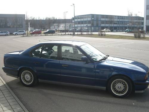 Avusblauer M5 3,8L Nürburgring Edition - 5er BMW - E34 - !BpWgBMwB2k~$(KGrHqMOKkUEu,l0,-8iBLq9)-PjZw~~_12.jpg