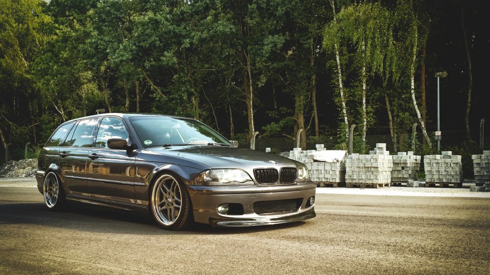 OEMPLUS 330i Touring - 3er BMW - E46