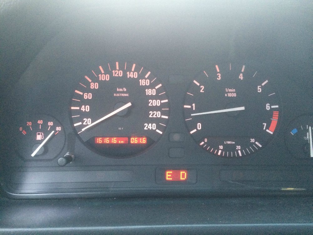 E34 520i Touring - Kombi nach Maß :-) - 5er BMW - E34 E34 520i Touring - Kombi nach Maß :-) - 5er BMW - E34