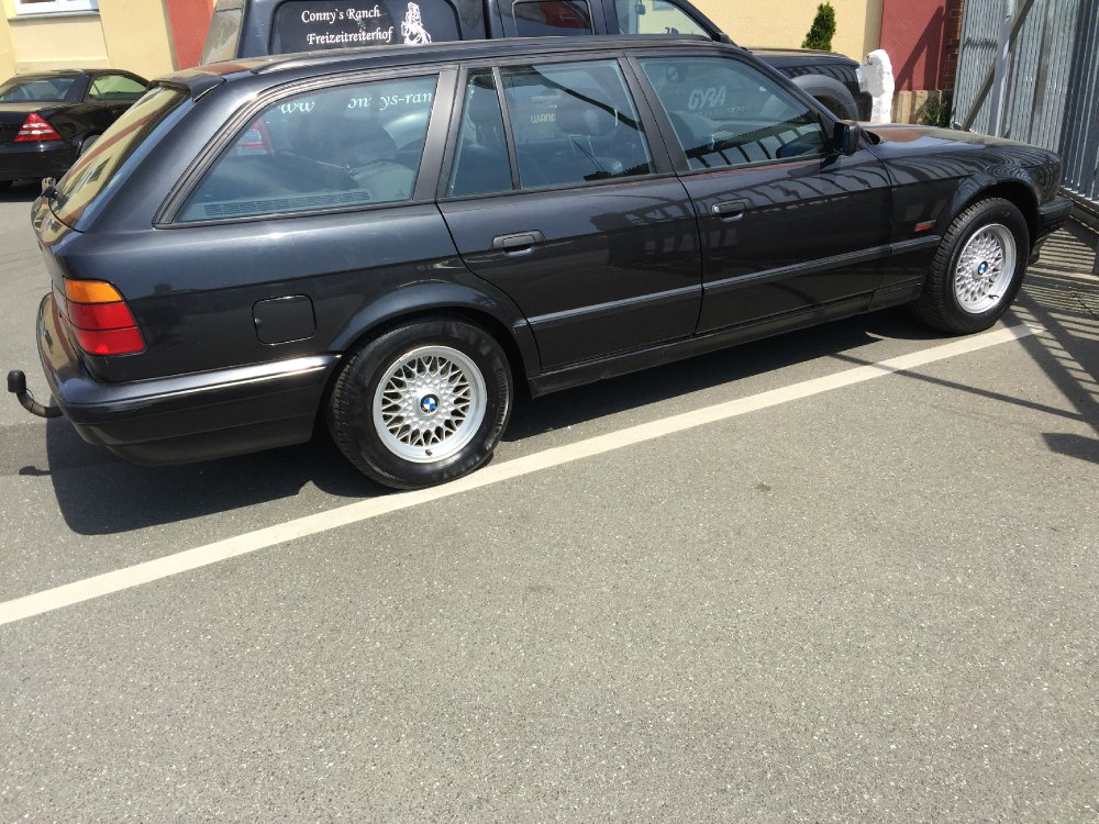 E34 520i Touring - Kombi nach Maß :-) - 5er BMW - E34 E34 520i Touring - Kombi nach Maß :-) - 5er BMW - E34