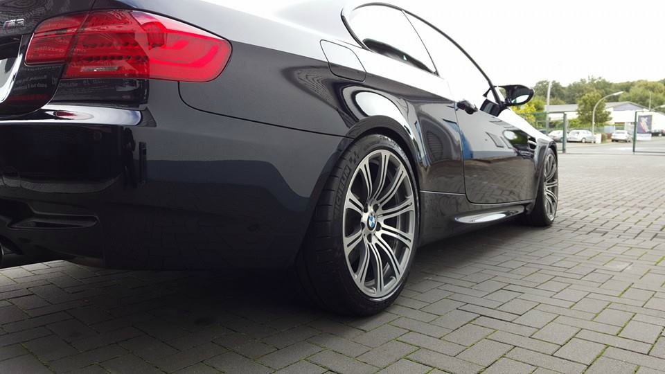 M3 in Jerezschwarz - 3er BMW - E90 / E91 / E92 / E93