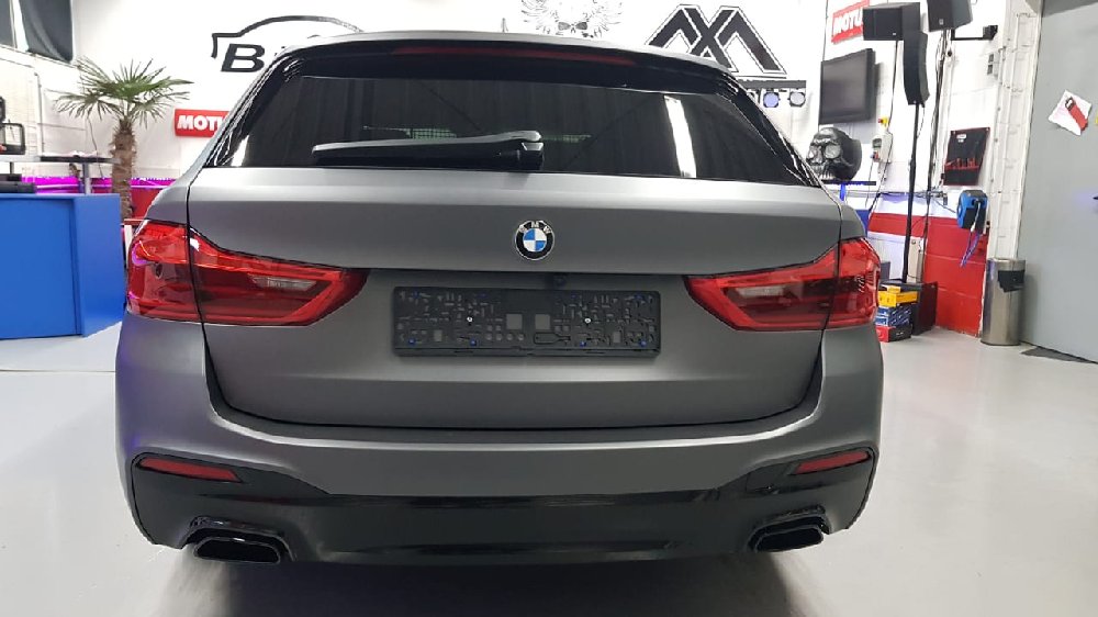 BMW 5er G31 530d M-Paket matt grau metallic - 5er BMW - G30 / G31 und M5