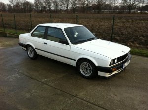 E30, 318i  Coupe - 3er BMW - E30 E30, 318i  Coupe - 3er BMW - E30