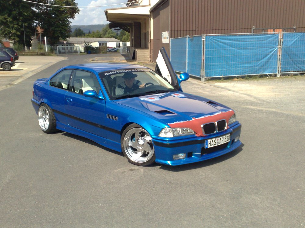 Blue Edition - 3er BMW - E36