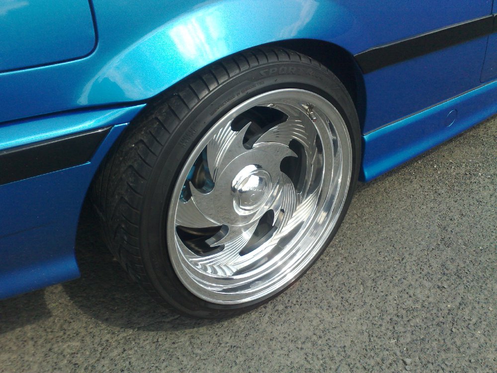 Blue Edition - 3er BMW - E36