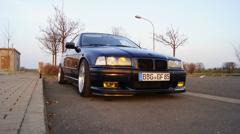 Montrealblauer Strmer! - 3er BMW - E36