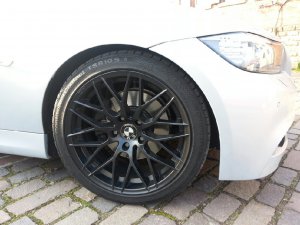 BMW 320dA Edition Sport - 3er BMW - E90 / E91 / E92 / E93 BMW 320dA Edition Sport - 3er BMW - E90 / E91 / E92 / E93