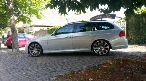 BMW 320dA Edition Sport - 3er BMW - E90 / E91 / E92 / E93 BMW 320dA Edition Sport - 3er BMW - E90 / E91 / E92 / E93