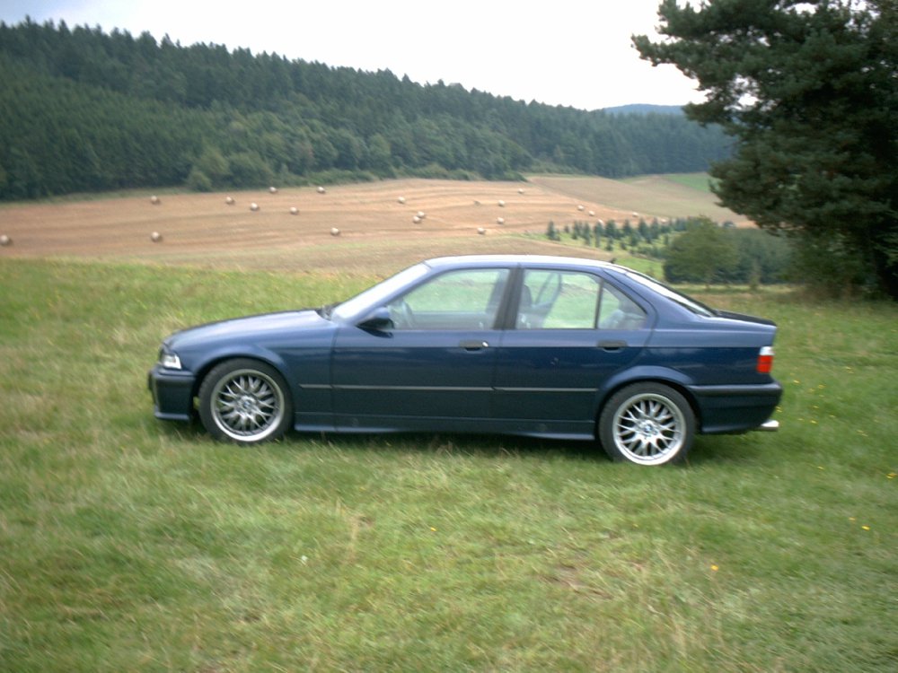 BMW E36 Limousine 318i - 3er BMW - E36