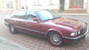 BMW  Felge in 9x18 ET 15 mit Continental Sport Contact Reifen in 235/35/18 montiert vorn Hier auf einem 7er BMW E32 735i (Limousine) Details zum Fahrzeug / Besitzer