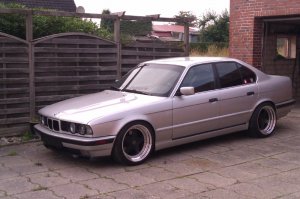 "Old School" E34 525i - 5er BMW - E34