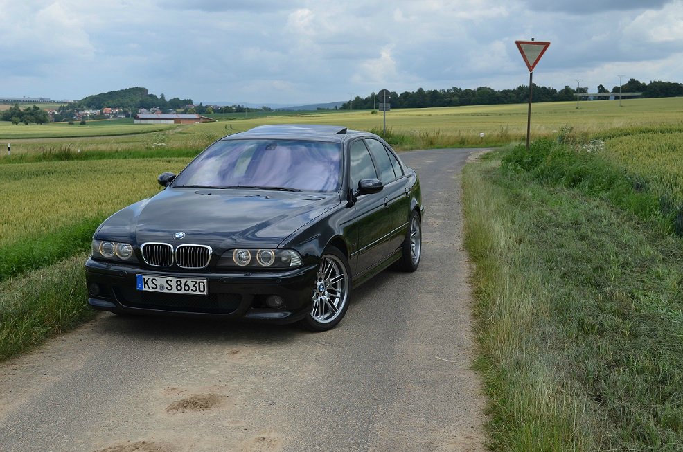Aussen Zartbitter, Innen Caramel - 5er BMW - E39