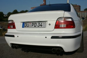 B10 - 5er BMW - E39