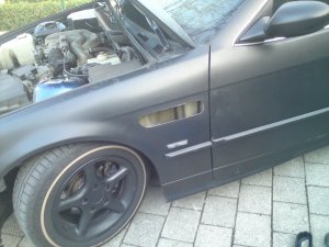 Ex Alltagskombi -mattschwart gerollert! - 3er BMW - E36