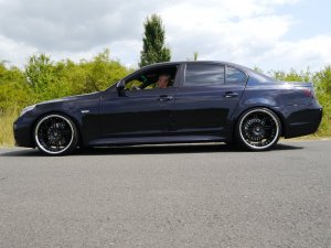 E60 Limousine TYPE-R - 5er BMW - E60 / E61 E60 Limousine TYPE-R - 5er BMW - E60 / E61