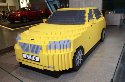 BMW-News-Blog: Der BMW X1 aus LEGO in Originalgre - BMW-Syndikat