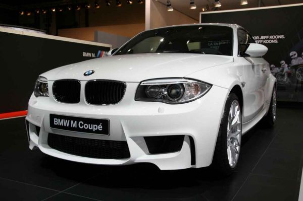 BMW-News-Blog: Neue Bilder aus Brssel: BMW 1er M Coup in Wei - BMW-Syndikat